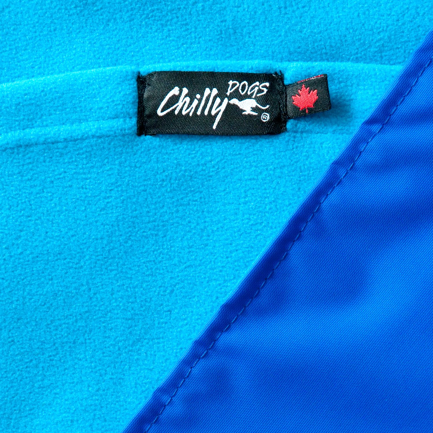 Chilly Dogs Reversible Alpine Blanket