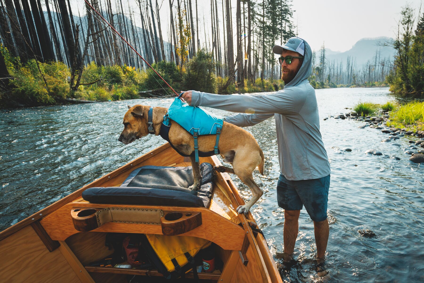 Ruffwear Confluence™ Support Jacket Biolumin Blue Ruffwear Confluence™ Support Jacket Biolumin Blue