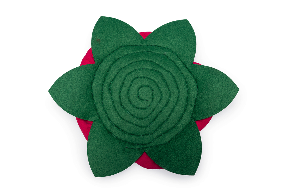 Beeztees Hundespielzeug Valentinstag Schnüffelmatte Rose