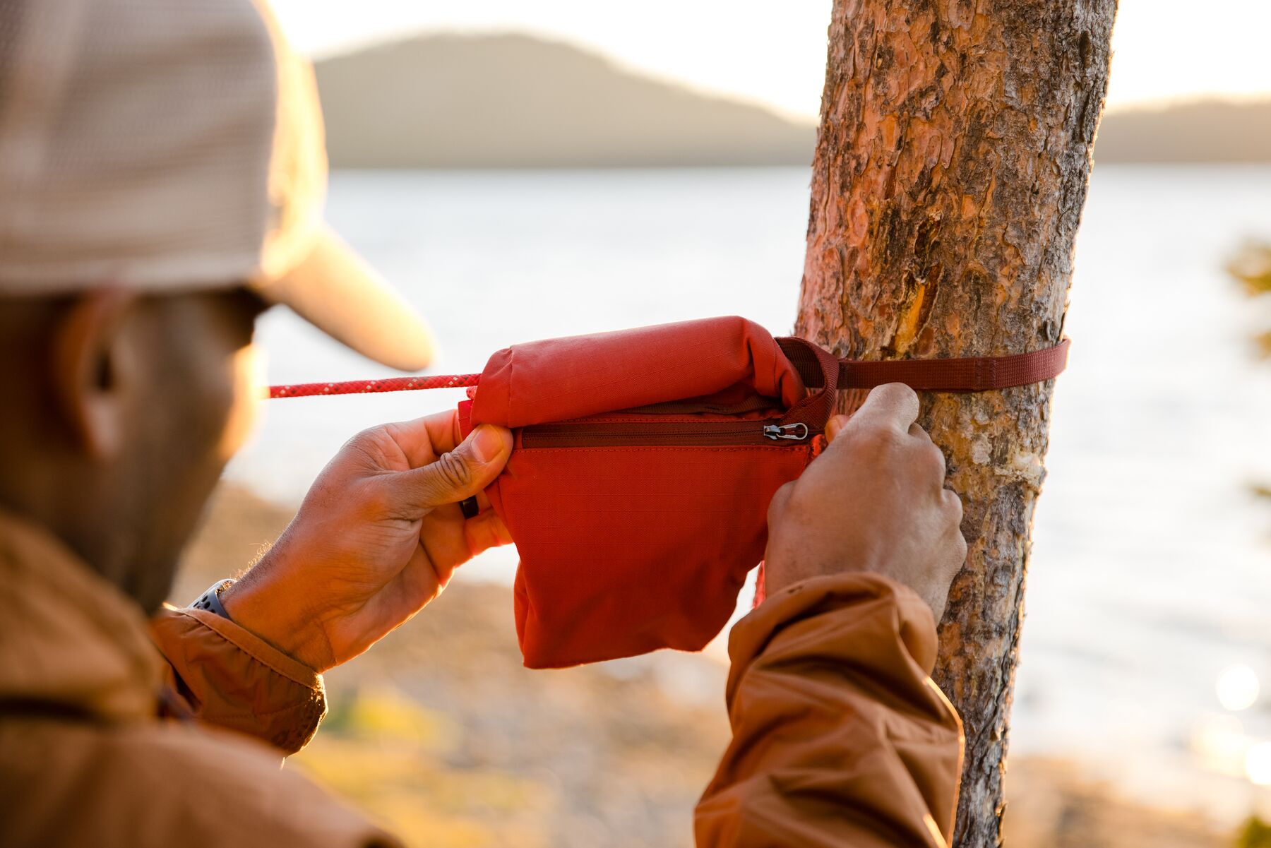 RuffWear Knot-a-Hitch™ Red Clay