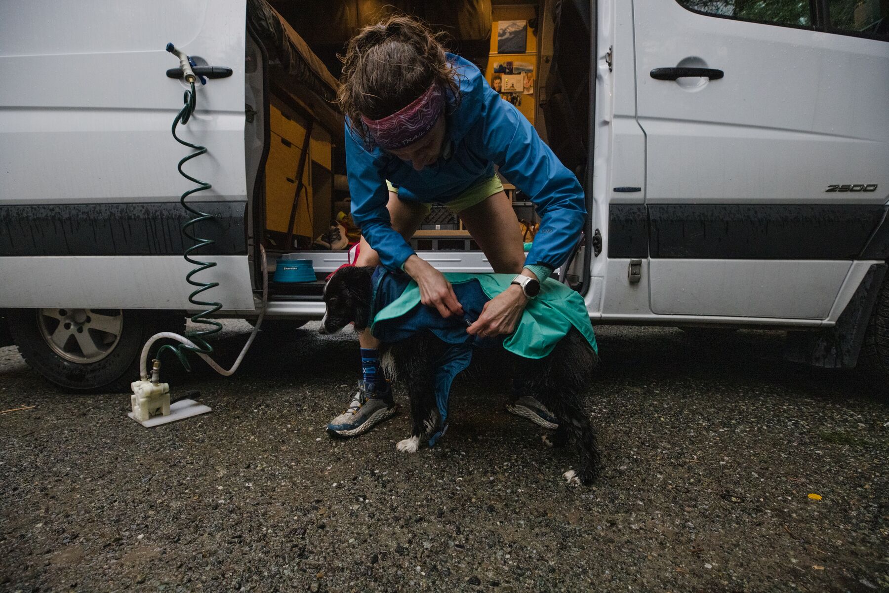 RuffWear Dirtbag™ Dog Towel Aurora Teal