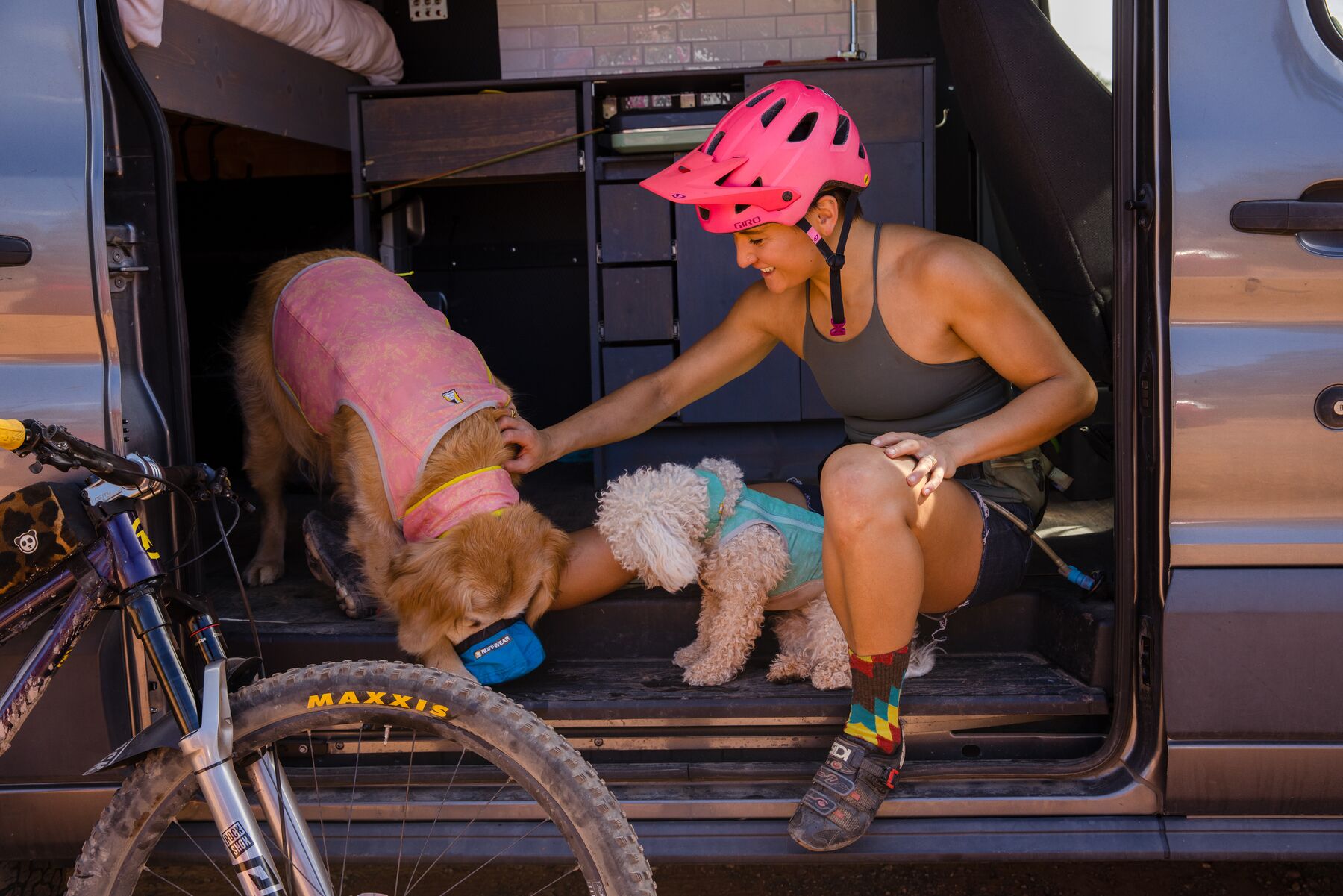 RuffWear Swamp Cooler Zip™ Vest Salmon Pink