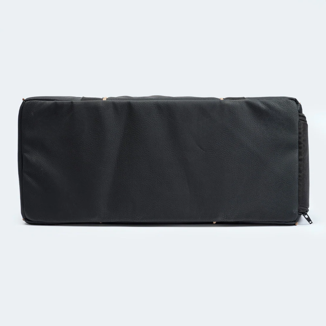 Leopold's Finest Flugtasche für Dackel und kleine Hunde mit orthopädischer Matratze schwarz