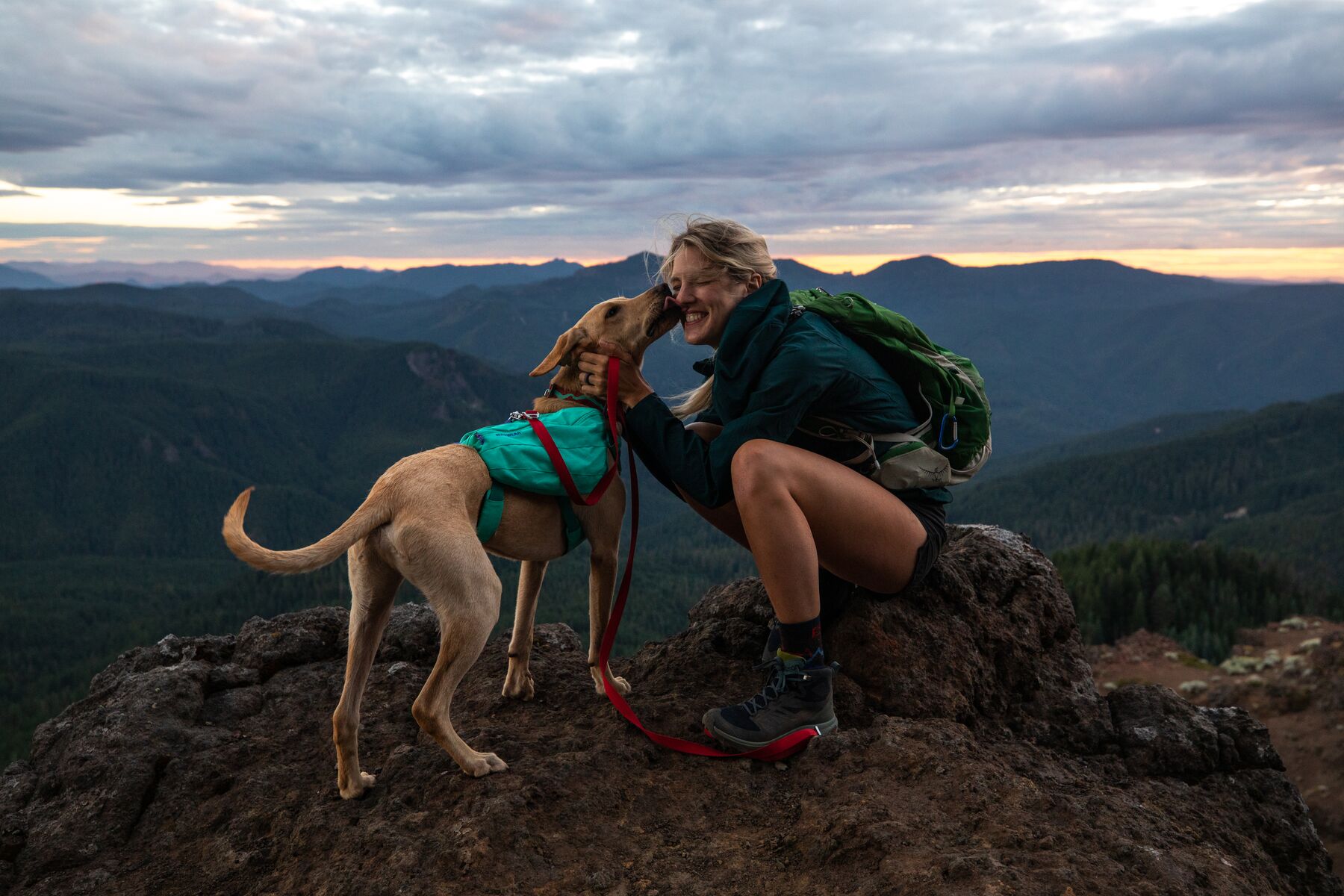 RuffWear Front Range™ Day Pack Aurora Teal RuffWear Front Range™ Day Pack Aurora Teal