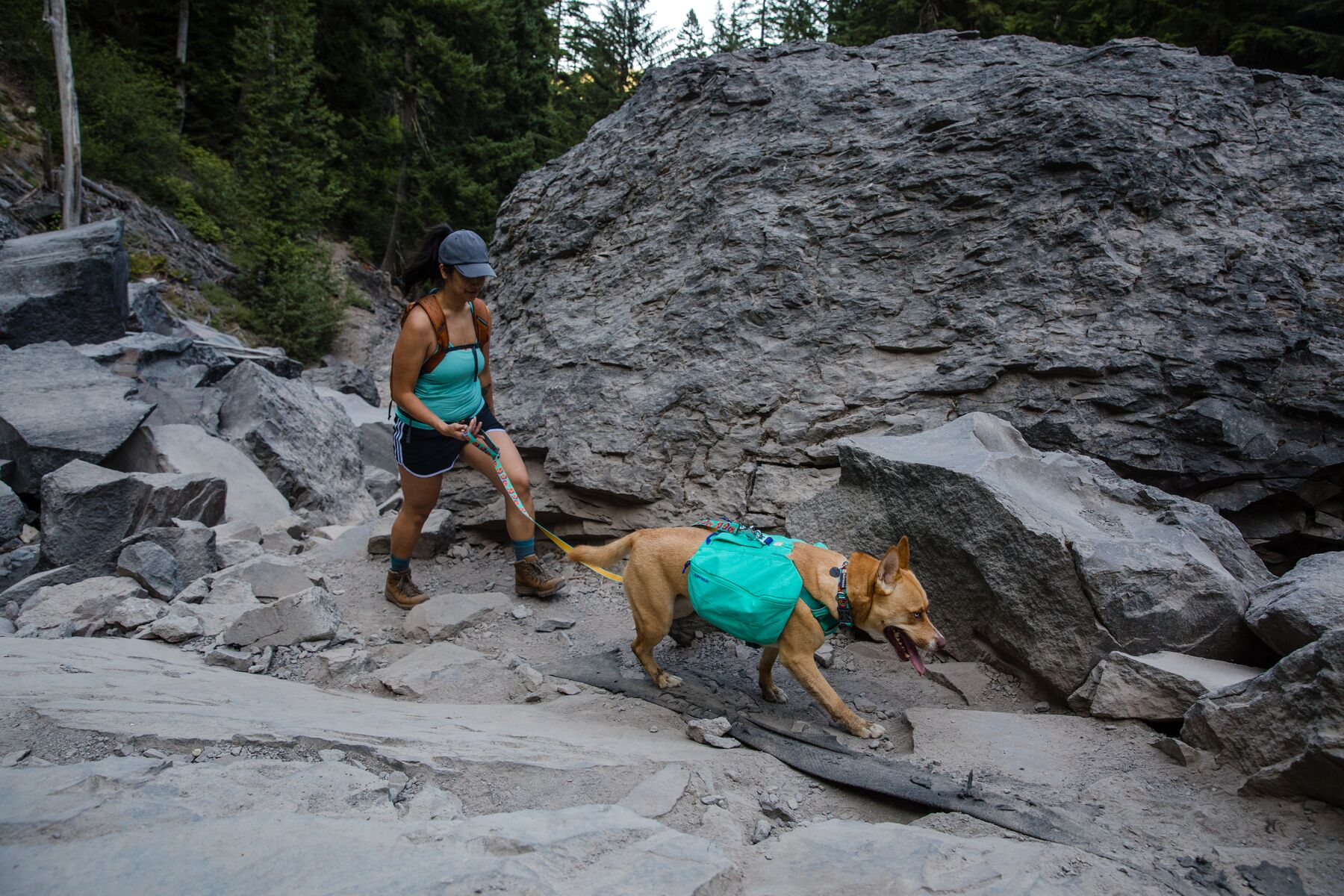 RuffWear Front Range™ Day Pack Aurora Teal RuffWear Front Range™ Day Pack Aurora Teal